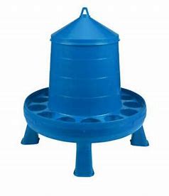 Small Poultry Feeder w/legs